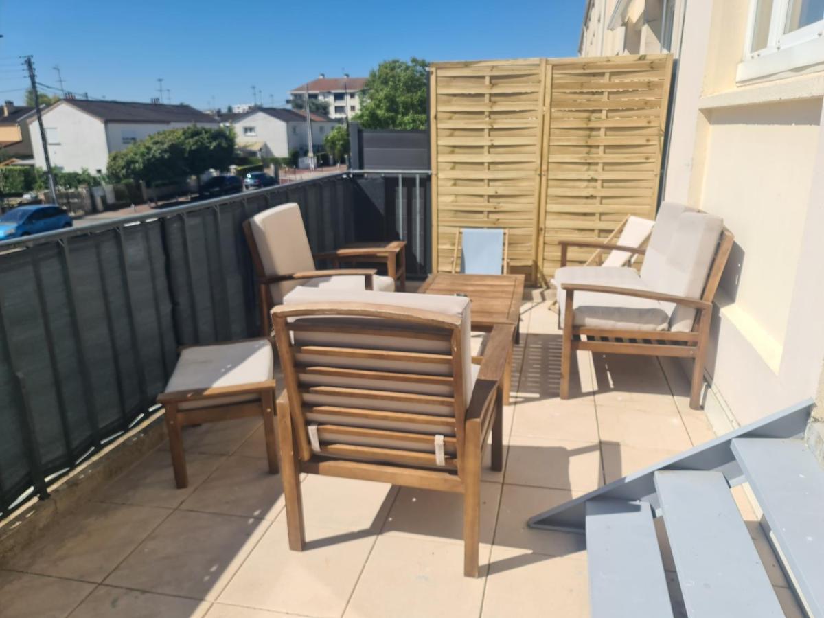 Duplex Familial Proche Gare Et Hyper Centre Ville Villepreux エクステリア 写真