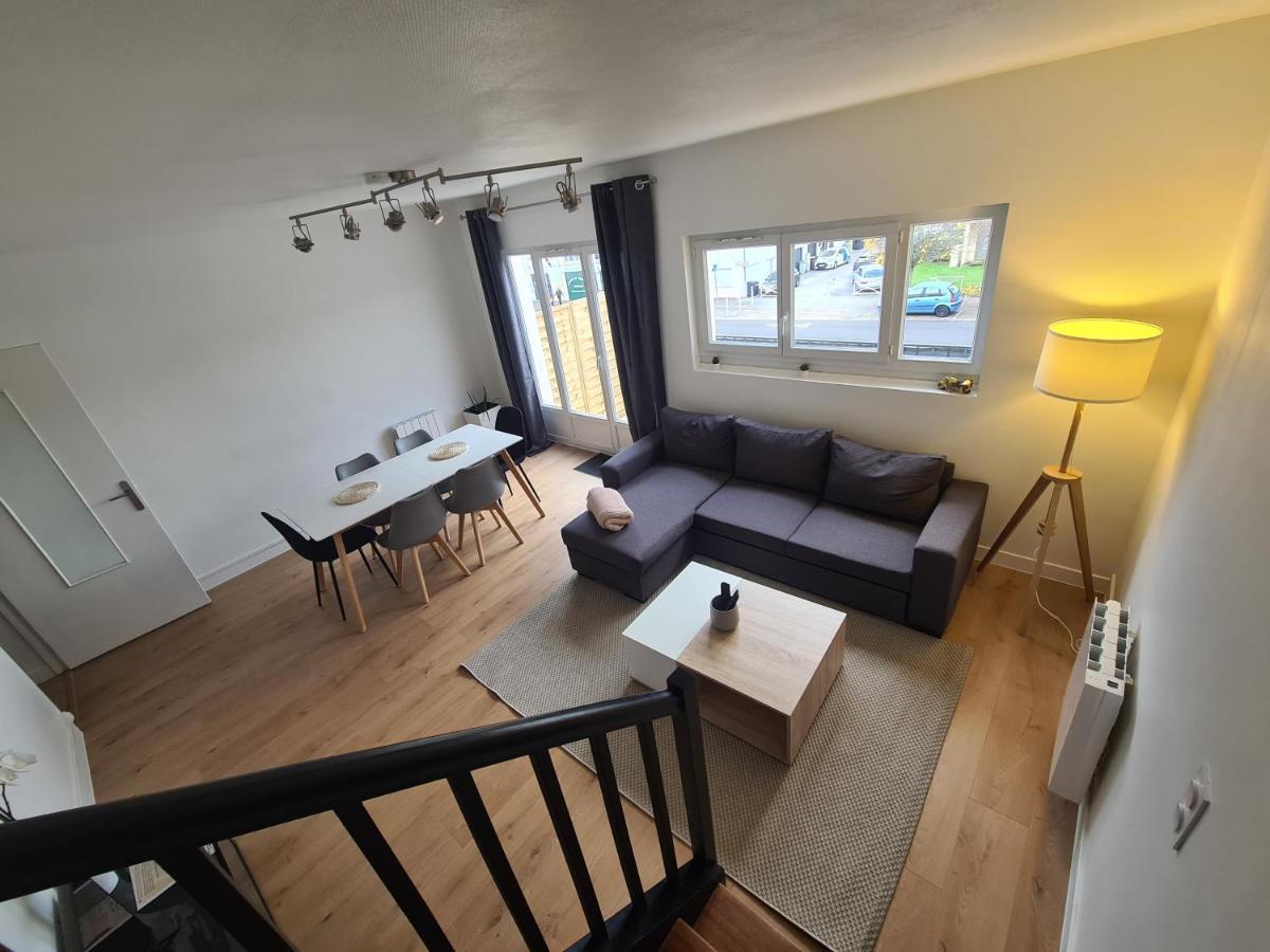 Duplex Familial Proche Gare Et Hyper Centre Ville Villepreux エクステリア 写真
